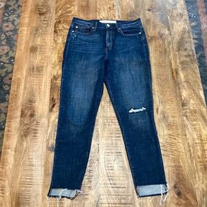 GAP size 28 True Skinny Super High Rise Jeans